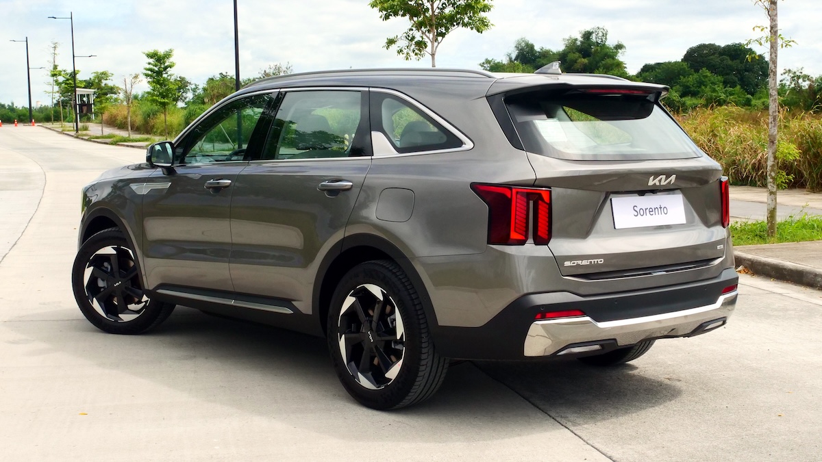 Kia Sorento giảm giá còn từ 879 triệu đồng tại đại lý, đua giá với Santa Fe nhưng VIN 2025 - Ảnh 5