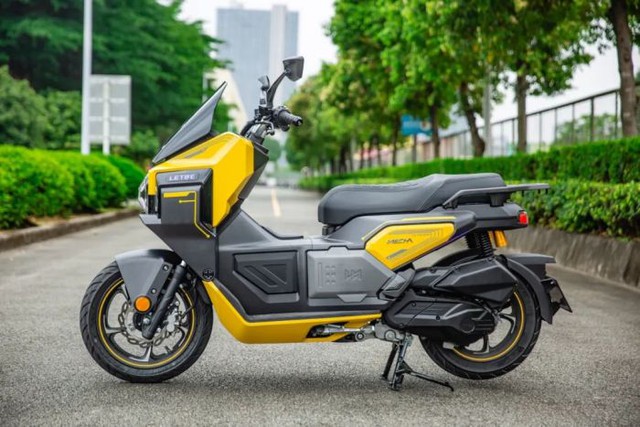 Ra mắt xe ga thiết kế ấn tượng, ABS 2 kênh như Honda SH, giá quy đổi chỉ ngang Exciter 155 - Ảnh 5