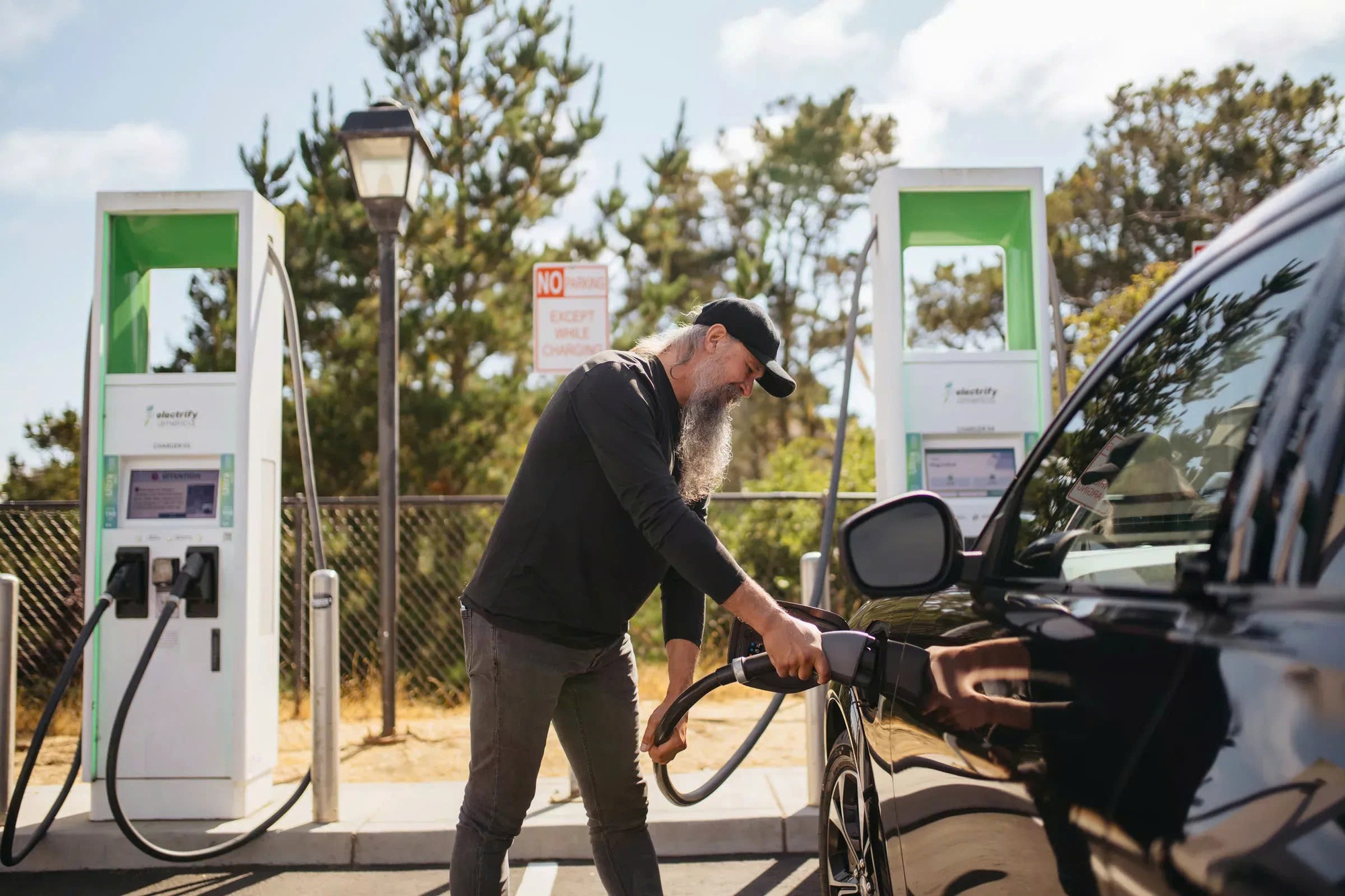 Ford Mustang Mach-E sắp ra mắt Việt Nam pin 'trâu' thế nào: 3 năm chạy hơn 400.000km vẫn còn 90% so với xe mới - Ảnh 5