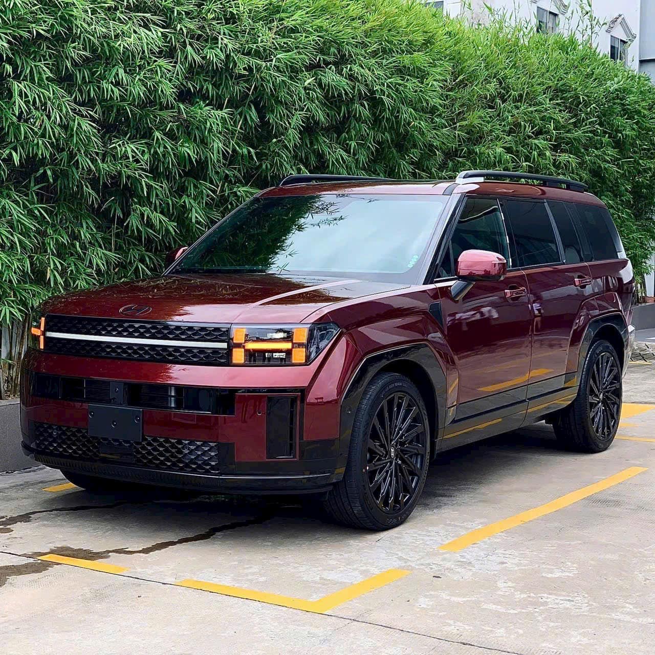 Giá Hyundai Santa Fe chạm ‘đáy’, bản tiêu chuẩn còn 855 triệu đồng, rẻ ngang Toyota Corolla Cross - Ảnh 3