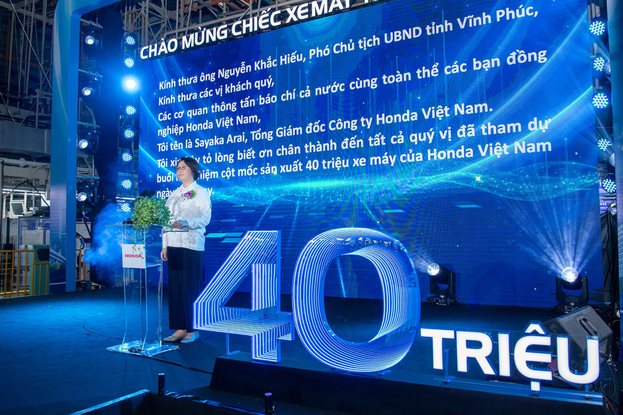 'Xe ga quốc dân' Vision trở thành chiếc xe thứ 40 triệu Honda Việt Nam xuất xưởng - Ảnh 2