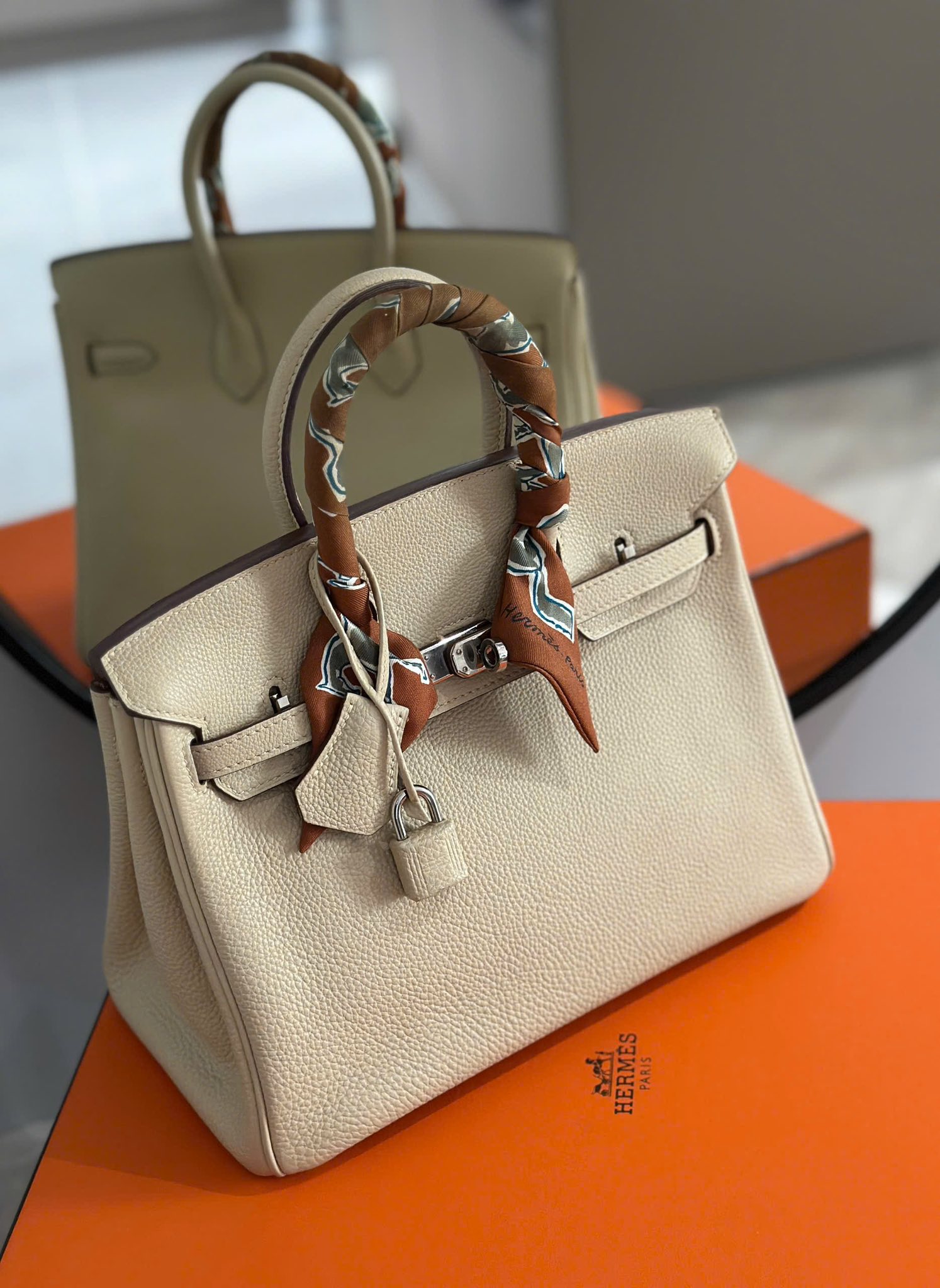 Shop Hà Nội bán hàng online trốn thuế đang bán những gì mà doanh thu hơn 800 tỷ? - Ảnh 7