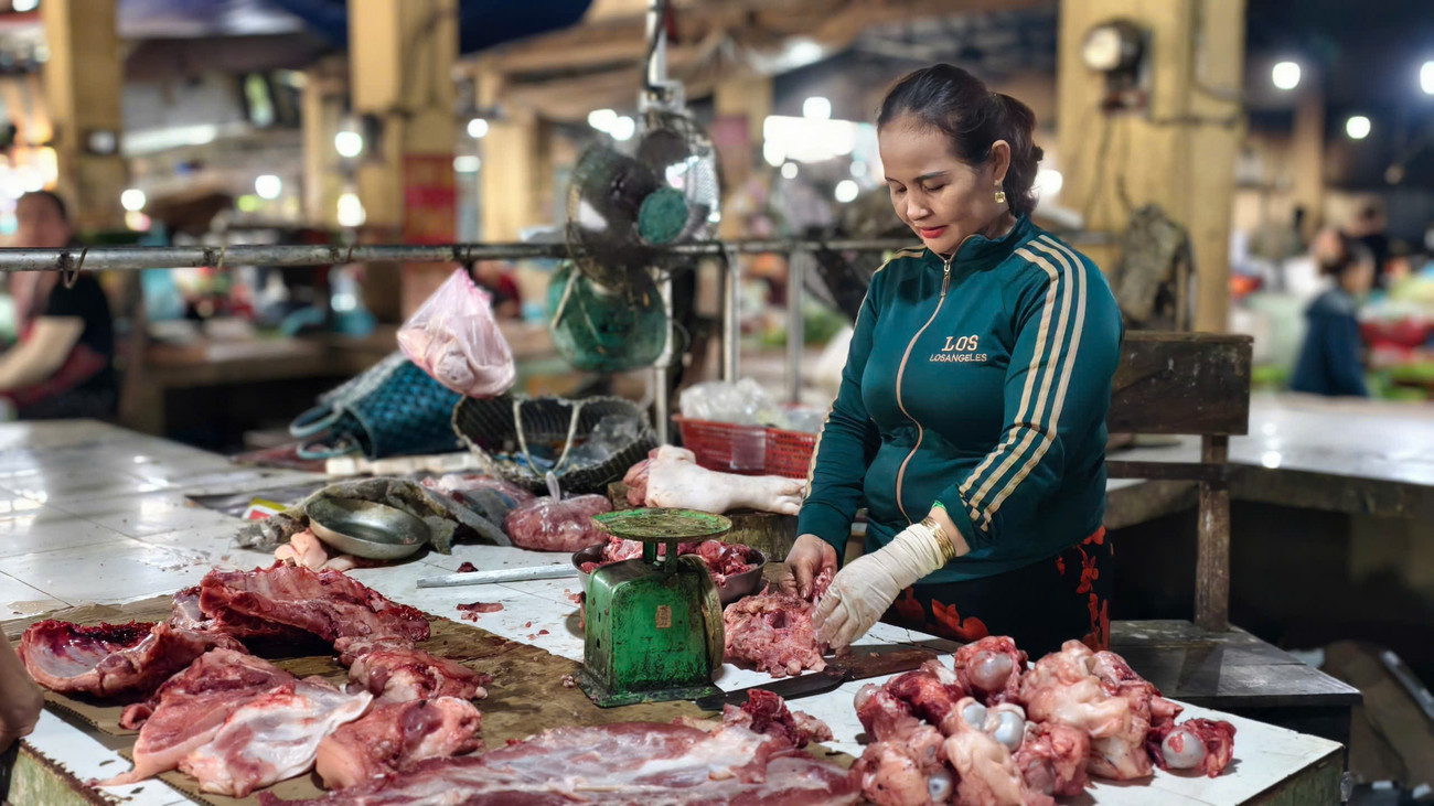 Thịt lợn ế chưa từng có - Ảnh 6