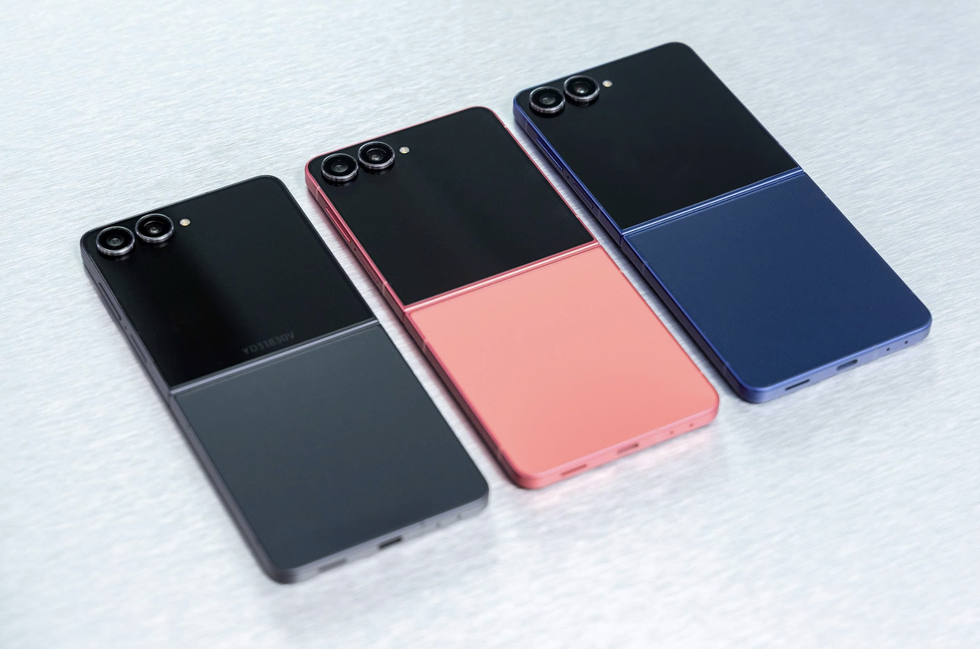 Galaxy Z Flip7 giá từ 28,9 triệu tại Việt Nam - Ảnh 4