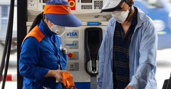 Đề xuất tiếp tục giảm thuế bảo vệ môi trường với xăng dầu đến hết năm 2026