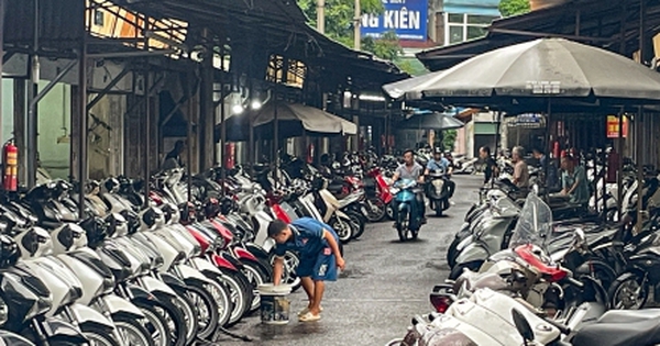 'Thủ phủ' xe máy cũ ở Hà Nội ế ẩm trước thông tin xe xăng sắp bị thay thế