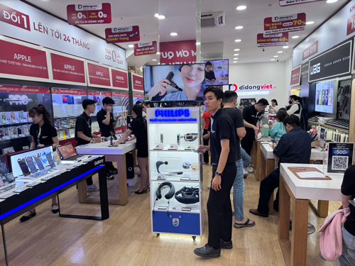 Hàng hóa đồng loạt giảm giá - Ảnh 1