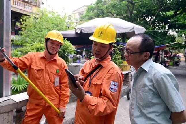 Yêu cầu rà soát hoá đơn tiền điện tăng bất thường - Ảnh 1