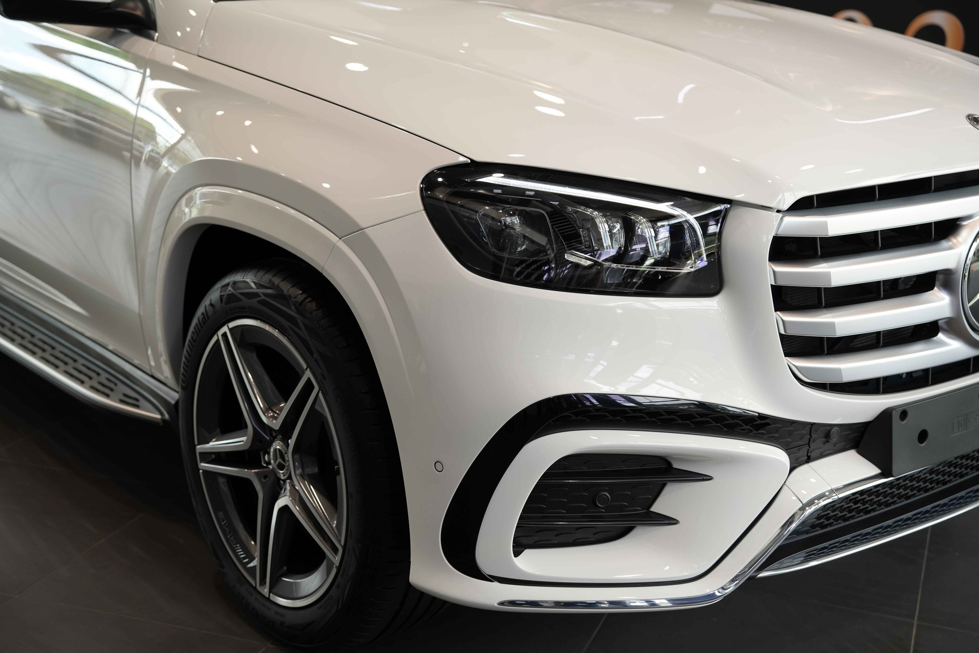 Bộ đôi SUV hạng sang GLS 450 4MATIC FL và 600 FL trình làng: Giá từ 5,6 - 12,3 tỷ đồng, bổ sung ADAS, thêm option đẳng cấp - Ảnh 2