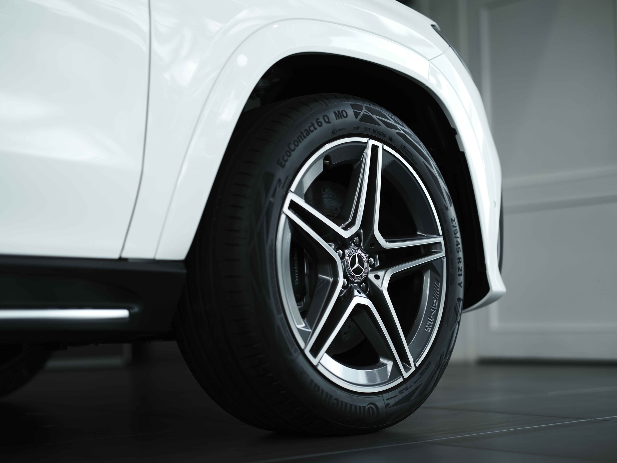 Bộ đôi SUV hạng sang GLS 450 4MATIC FL và 600 FL trình làng: Giá từ 5,6 - 12,3 tỷ đồng, bổ sung ADAS, thêm option đẳng cấp - Ảnh 3