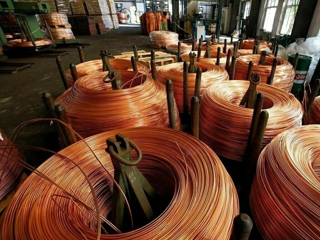 Mỹ sắp áp thuế 50% lên kim loại tiêu thụ nhiều Top 3 thế giới, có ba nước sẽ chịu ảnh hưởng nặng nề nhất - Ảnh 2