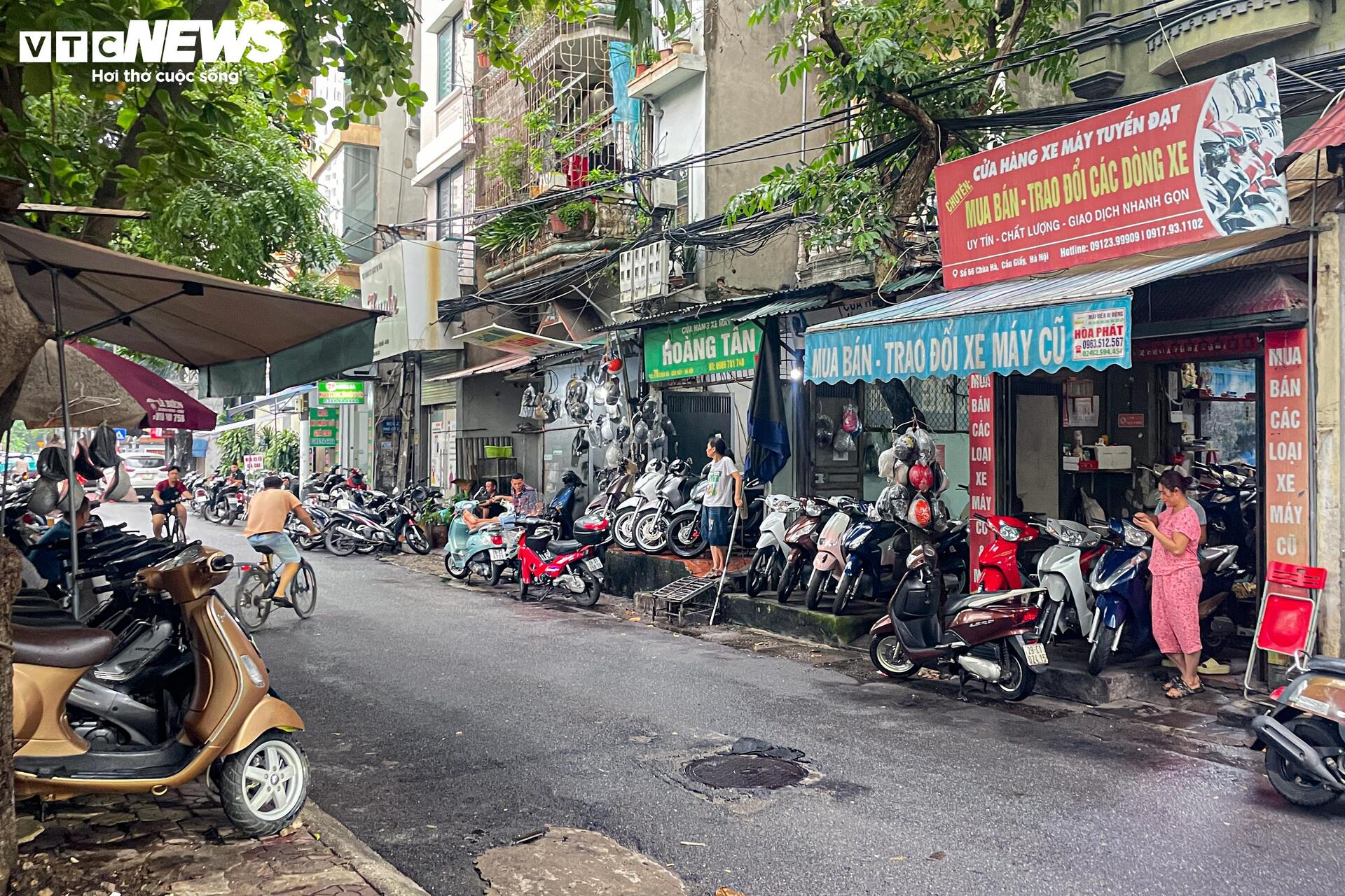'Thủ phủ' xe máy cũ ở Hà Nội ế ẩm trước thông tin xe xăng sắp bị thay thế - Ảnh 11