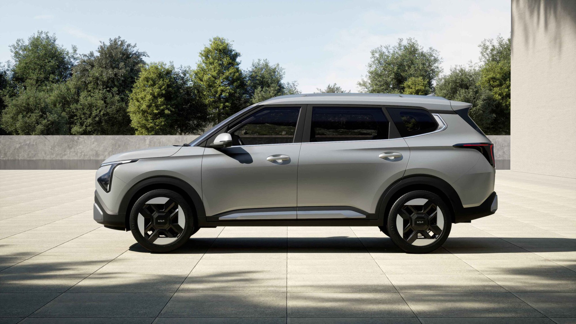 Kia Carens bản điện giá quy đổi gần 550 triệu đồng mở bán từ hôm nay, có cơ hội về Việt Nam khi xe xăng sắp bị hạn chế - Ảnh 4