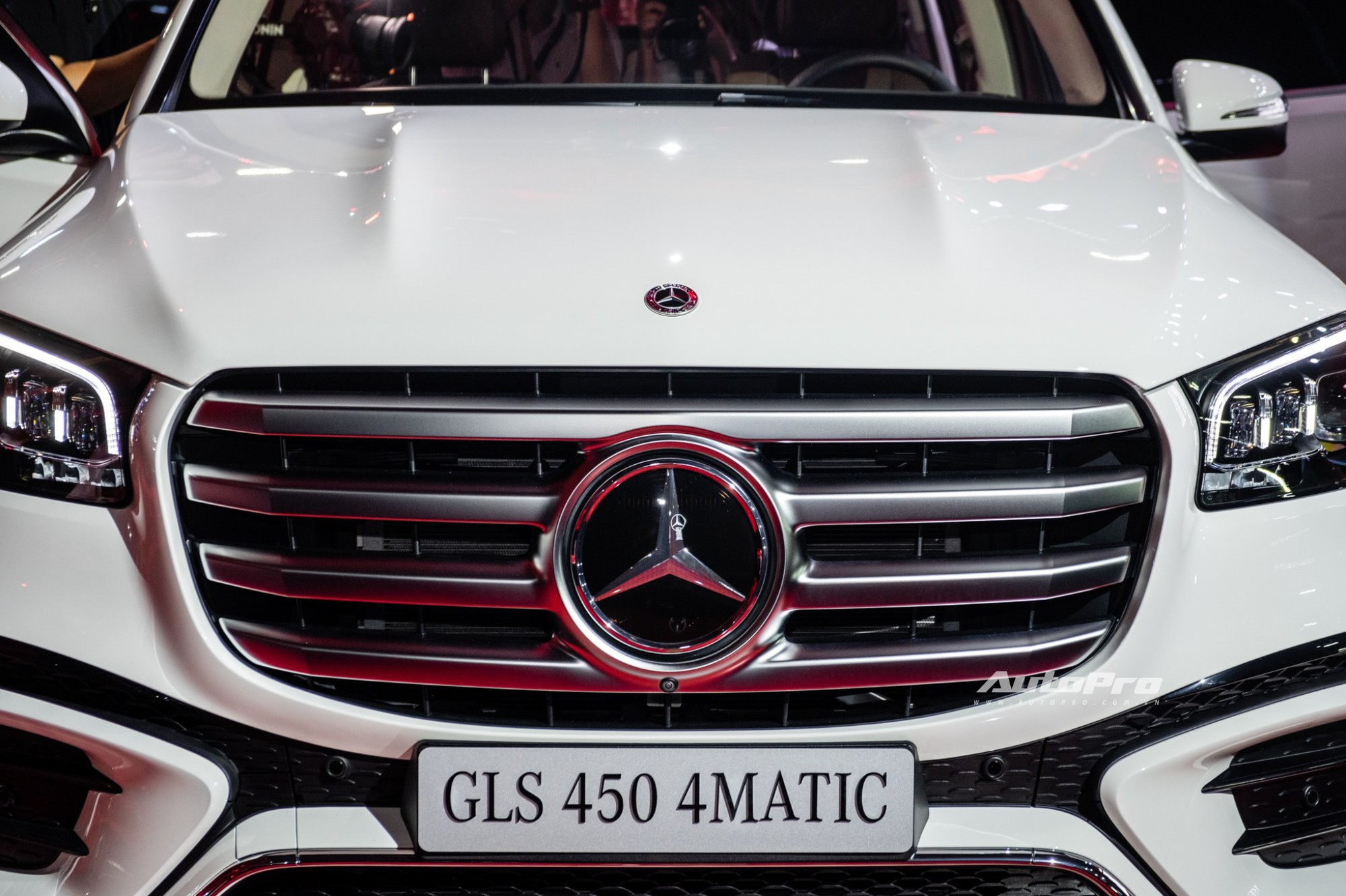 ADAS bùng nổ thành tiêu chuẩn mới tại Việt Nam: Từ xe phổ thông hơn 500 triệu đến xe sang, siêu sang chạy đua công nghệ an toàn - Ảnh 4