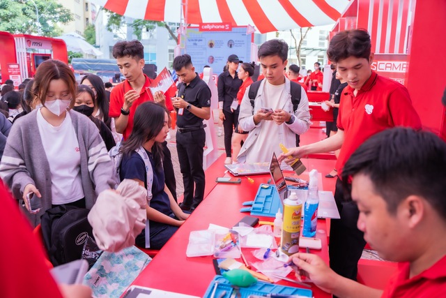 Điện Thoại Vui giảm thêm 10% phí sửa chữa laptop, điện thoại mùa Tựu trường - Ảnh 2