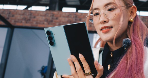 Galaxy Z Fold7 & Z Flip7: Khi điện thoại gập không còn phải đánh đổi