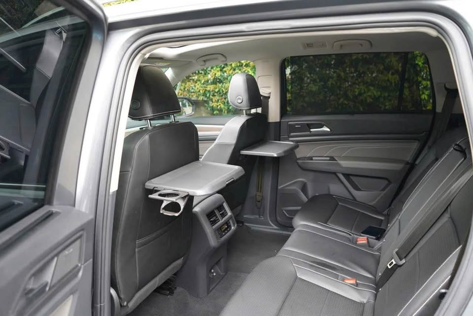 VW Teramont hạ giá kỷ lục còn 1,788 tỷ đồng: Là bản Limited nhiều 'option' xịn, tăng cạnh tranh trước Palisade, làm khó Explorer - Ảnh 13