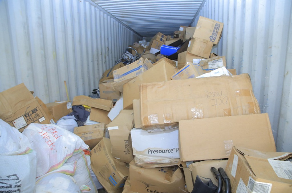 Kỷ lục: Đột kích hàng nghìn đường dây buôn bán thuốc giả tại 90 quốc gia, tịch thu 50,4 triệu sản phẩm - Ảnh 5