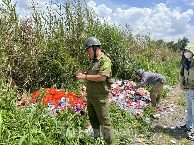 Những kẽ hở tạo ‘thiên đường lợi nhuận’ cho hàng giả, hàng nhái - Ảnh 5