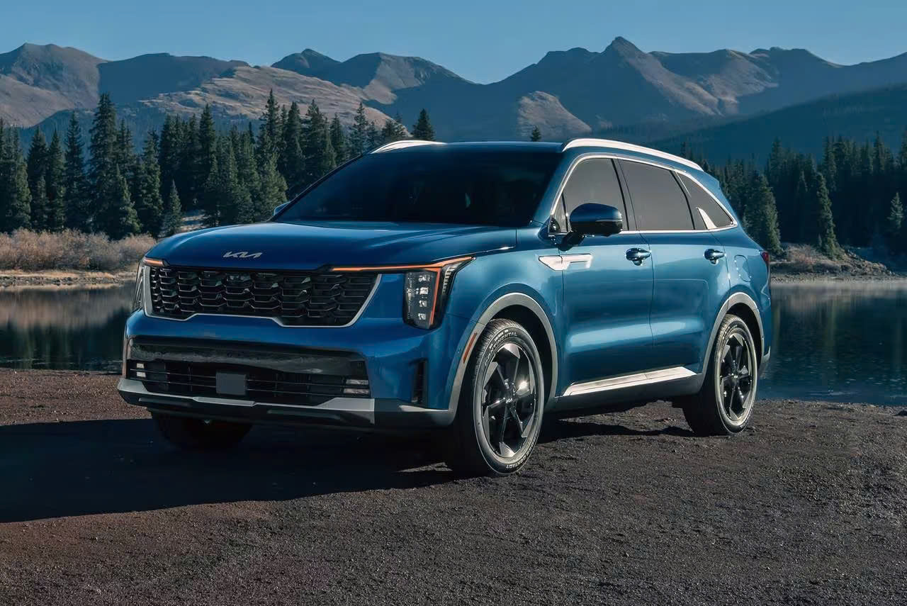 7 tranh cãi điển hình khi Santa Fe giảm dưới 900 triệu: Tự nhiên thấy đẹp nhưng chưa chắc lấy được khách của phân khúc dưới - Ảnh 10