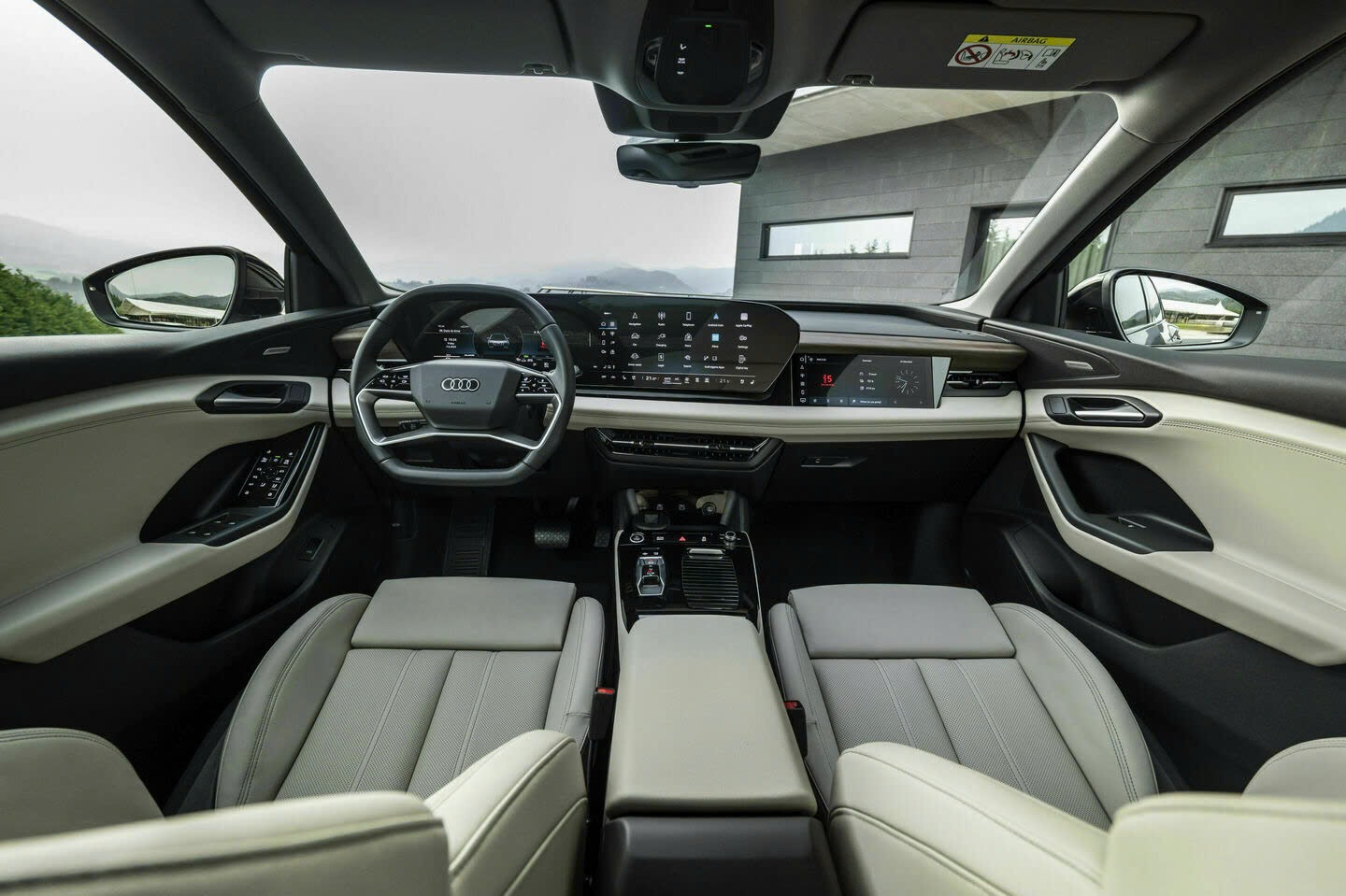 4 xe sang đồng loạt ra mắt Việt Nam tuần này: Cao nhất 12,5 tỷ, thêm lựa chọn xe điện đang ‘trend’ - Ảnh 13