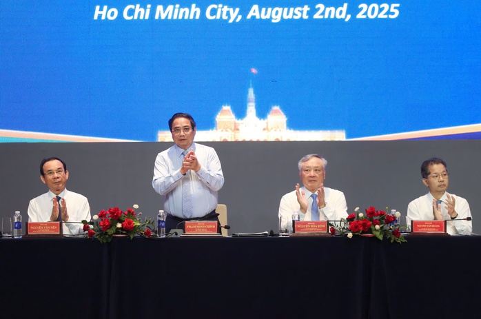 Thủ tướng Phạm Minh Chính dự hội nghị triển khai Nghị quyết về Trung tâm Tài chính quốc tế - Ảnh 1