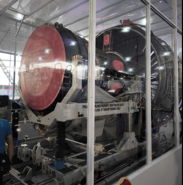 Chiêm ngưỡng 'trái tim' Airbus A350 của Vietnam Airlines tại Triển lãm A80 - Ảnh 1