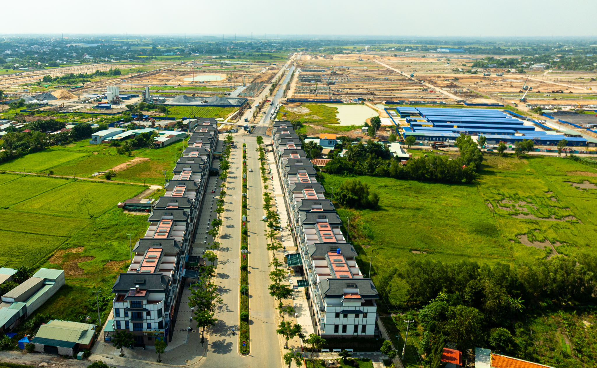 Vành đai 3 bứt tốc, loạt dự án ở Long An (cũ) đua nhau bung hàng, lộ diện cuộc đua của nhiều ông lớn - Ảnh 14