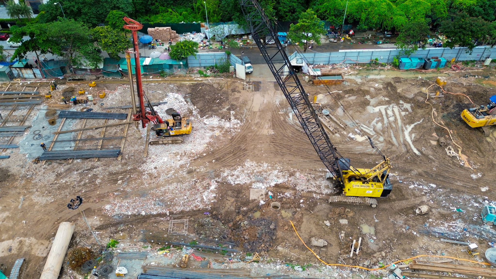 Quá nhanh: Khu đất 3 mặt tiền ở Hà Nội bỏ hoang nhiều năm lập tức thành đại công trường khi sang tay Sun Group - Ảnh 10