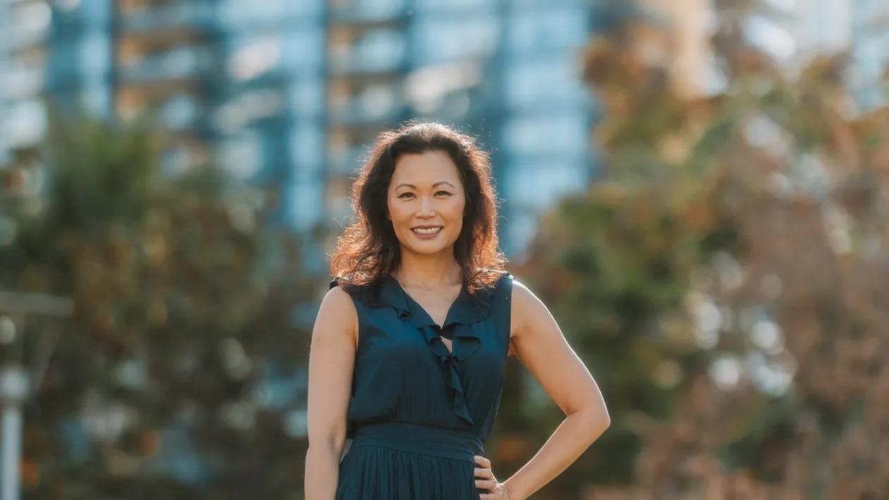 U50 ung dung kiếm hơn 26 tỷ đồng/năm từ 5 nguồn thu nhập thụ động: Người phụ nữ chỉ thẳng bài học quyết định thành bại trong kinh doanh online - Ảnh 1