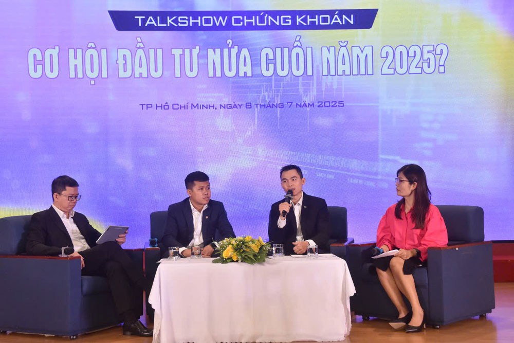 Đầu tư chứng khoán hấp dẫn trở lại - Ảnh 1