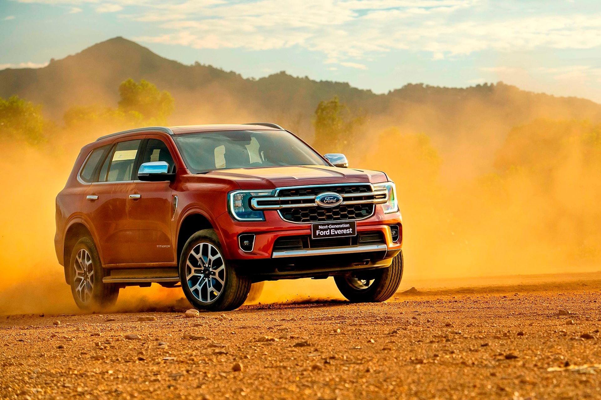 Loạt SUV 'quốc dân' đang giảm giá ra sao tại Việt Nam? - Ảnh 2