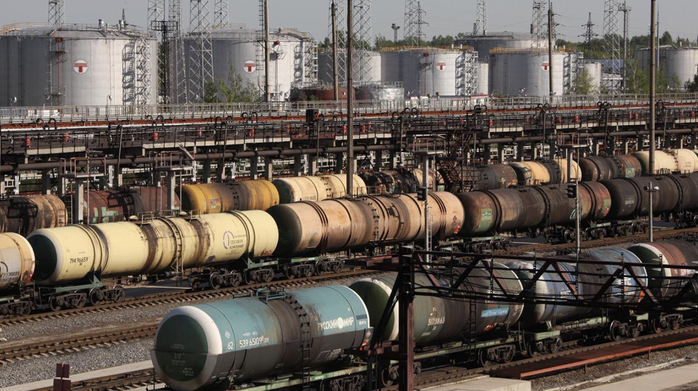 OPEC+ nỗ lực giành lại thị trường dầu - Ảnh 1