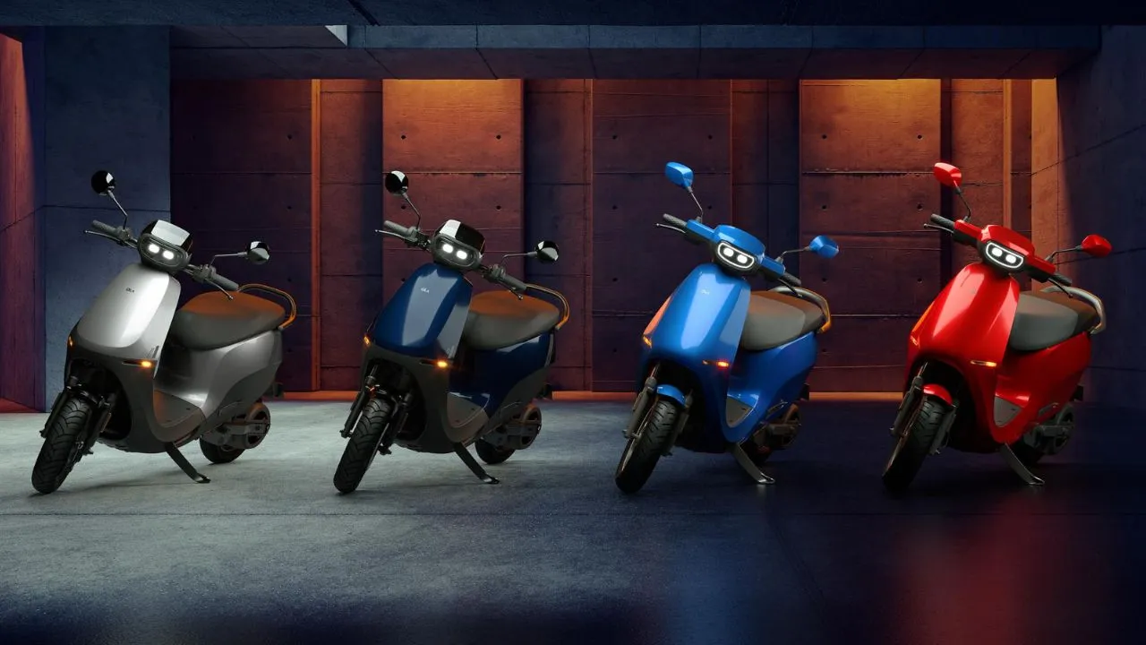 Xe máy điện phong cách cổ điển, màu sắc đẹp mê, trang bị ngang Honda SH - Ảnh 4