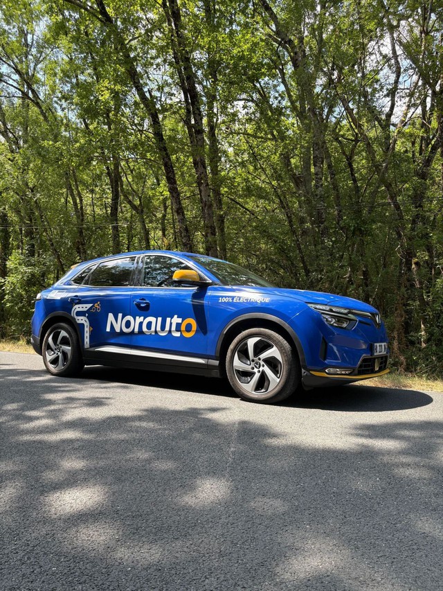 Lái VinFast VF 8 hàng ngày, một nhà vô địch của nước Pháp nhận xét gì? - Ảnh 2