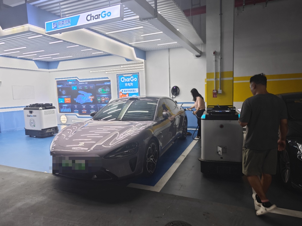 Xe điện nhiều, ít trạm sạc, lúc khẩn cấp phải làm sao: Trung Quốc xử lý bài toán khó bằng cách "cực độc" - Ảnh 2