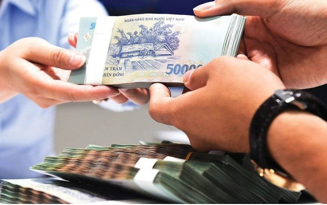 Bộ Nội vụ đề xuất xếp lương với người được tuyển dụng vào công chức - Ảnh 1