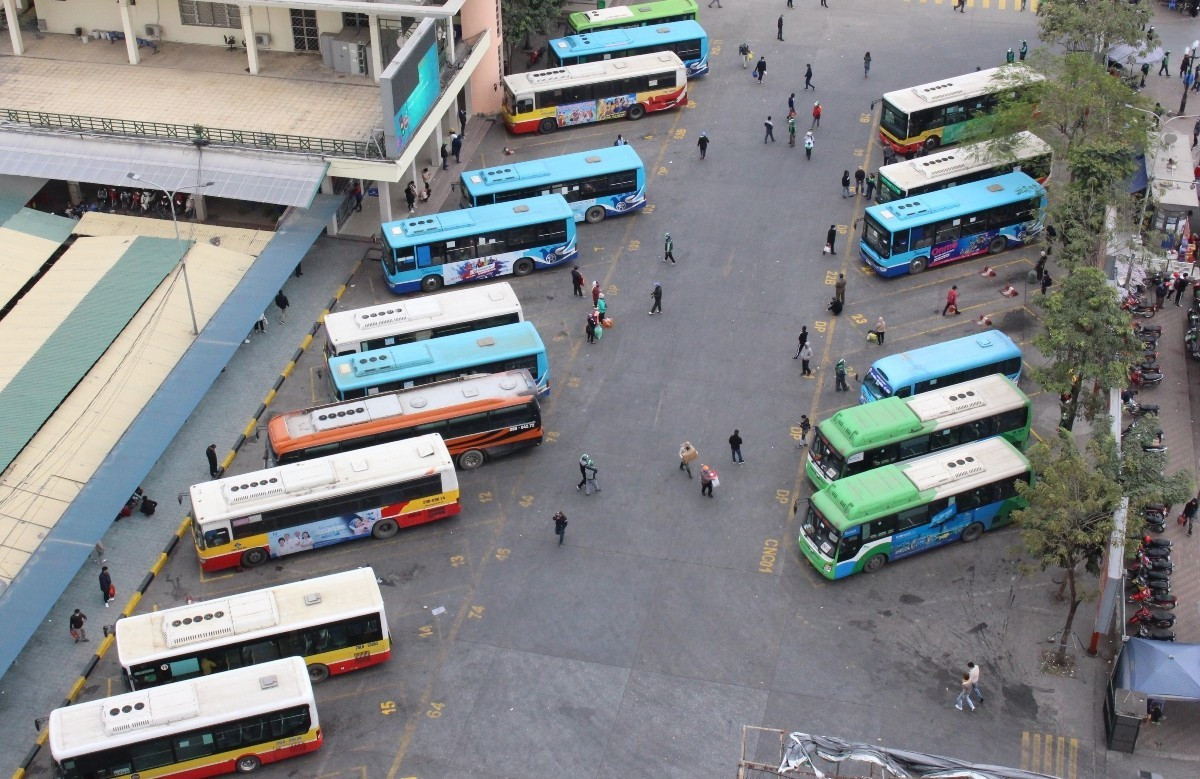 Chuyển đổi xe xăng sang xe điện: Bài học từ nhiều quốc gia tương đồng - Ảnh 2