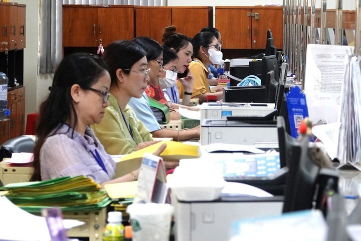 Bộ Nội vụ đề xuất công thức đánh giá, xếp loại chất lượng công chức theo KPI - Ảnh 1