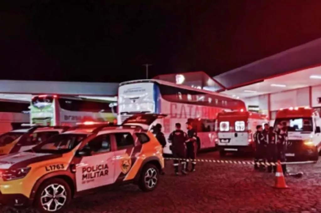 Bí ẩn người phụ nữ tử vong với 26 chiếc iPhone dán trên người - Ảnh 1