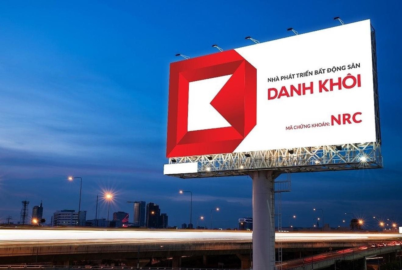 Lý do cổ phiếu bất động sản liên tục tăng mạnh - Ảnh 2