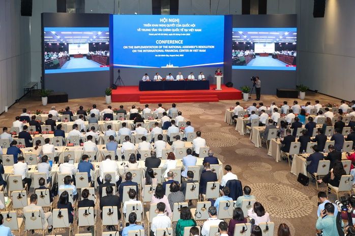 Thủ tướng Phạm Minh Chính dự hội nghị triển khai Nghị quyết về Trung tâm Tài chính quốc tế - Ảnh 3