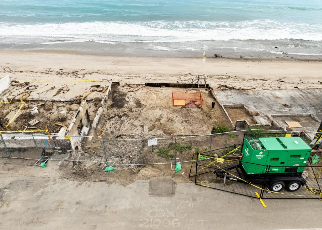 Cháy nhà nhưng vẫn được rao bán hơn 91 tỷ đồng, muốn mua phải xếp hàng: Đống tro tàn tiền tỷ và sự điên rồ của ngành BĐS - Ảnh 2