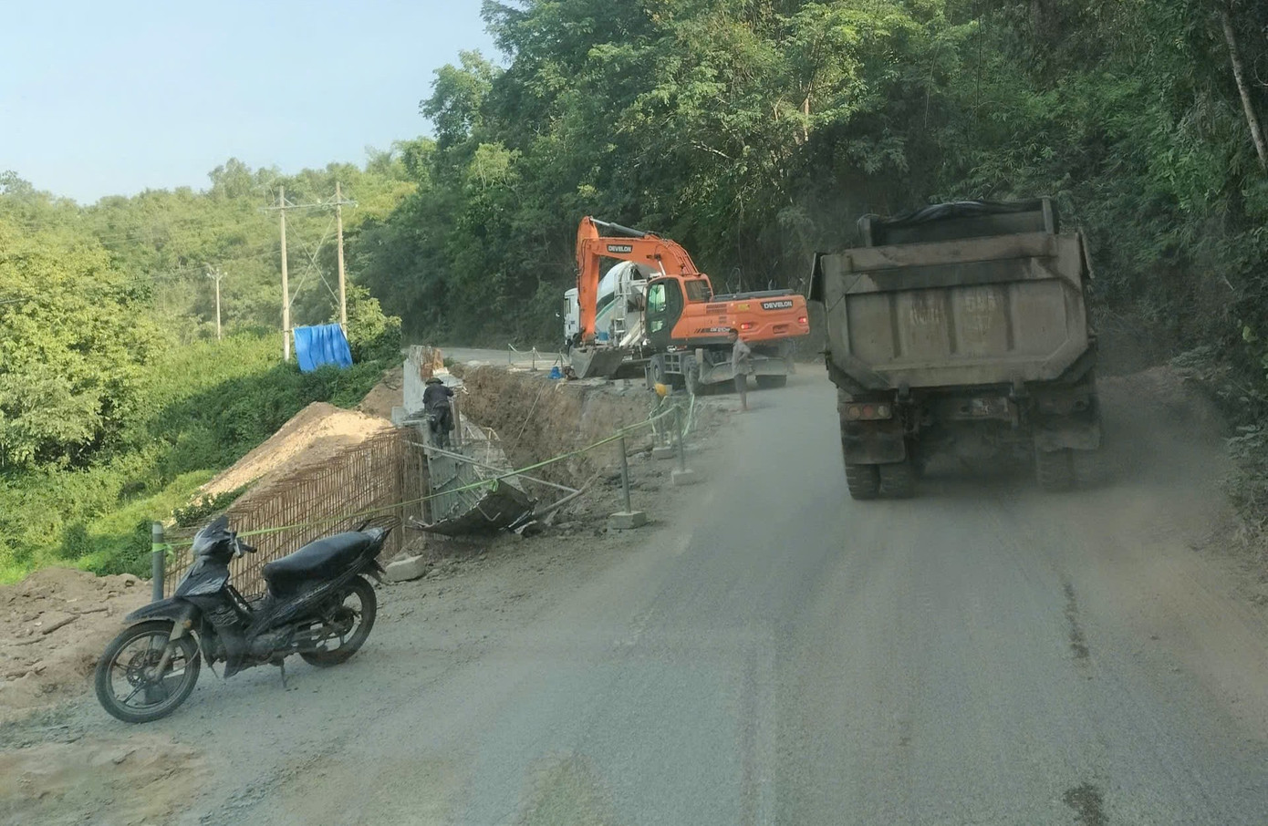 Cung đường ngắn nhất kết nối Phan Thiết - Đà Lạt đang thi công tới đâu? - Ảnh 5