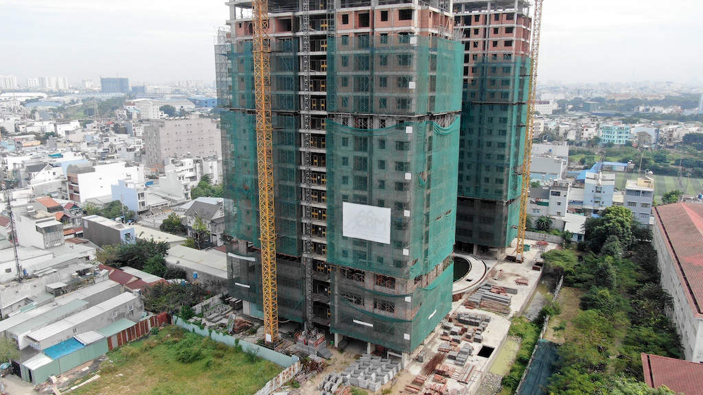 Cảnh tả tơi ở dự án Kingsway Tower, lừa bán cho gần 500 khách hàng - Ảnh 11