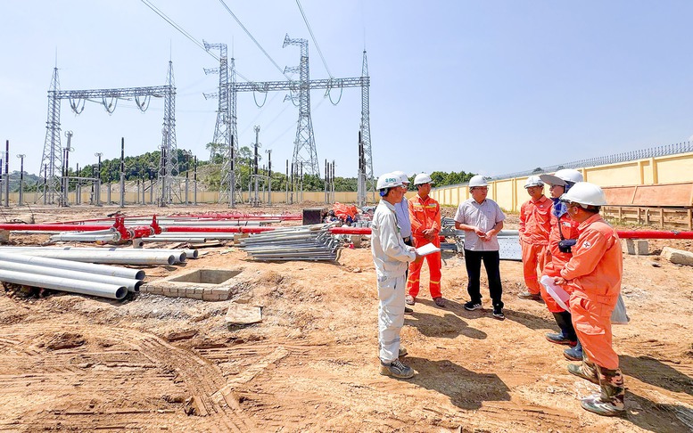 Bảo đảm cung cấp điện an toàn, ổn định cho dịp kỷ niệm 80 năm Cách mạng Tháng Tám và Quốc khánh 2/9 - Ảnh 4