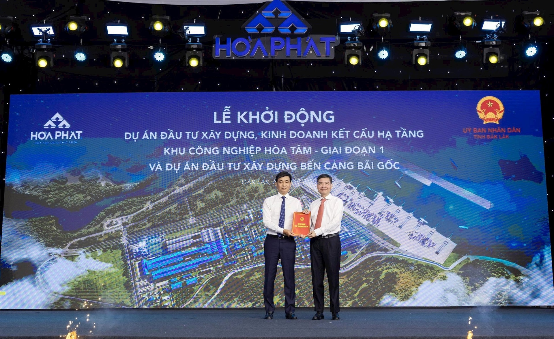 Tỷ phú Trần Đình Long khởi động dự án KCN Hòa Tâm – Giai đoạn 1 và Cảng Bãi Gốc, tổng vốn đầu tư 120.000 tỷ đồng - Ảnh 3