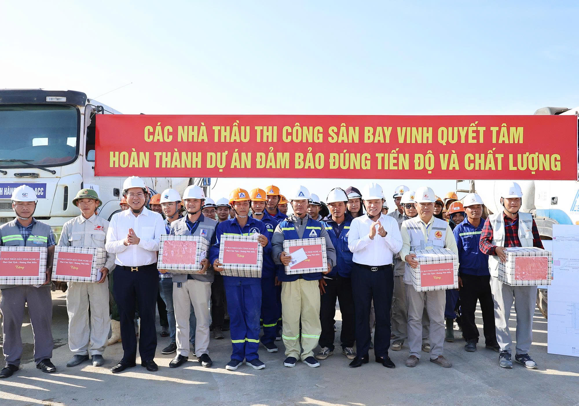 Nghệ An: Đẩy nhanh tiến độ các dự án tại Cảng hàng không quốc tế Vinh - Ảnh 5