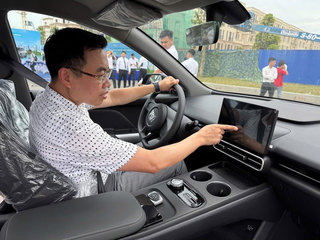 Đại gia Phú Thọ mua 10.000 xe điện VinFast Limo Green - Ảnh 2