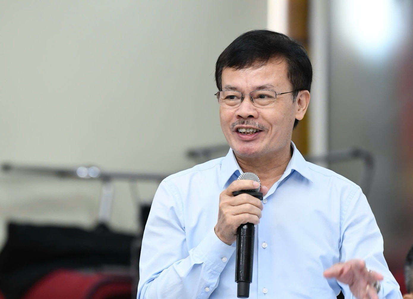 Lý do nhiều vùng chăn nuôi bò sữa trên bờ vực phá sản - Ảnh 1